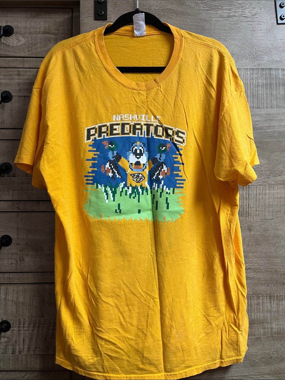Nashville Predators Yellow Graphic Tee